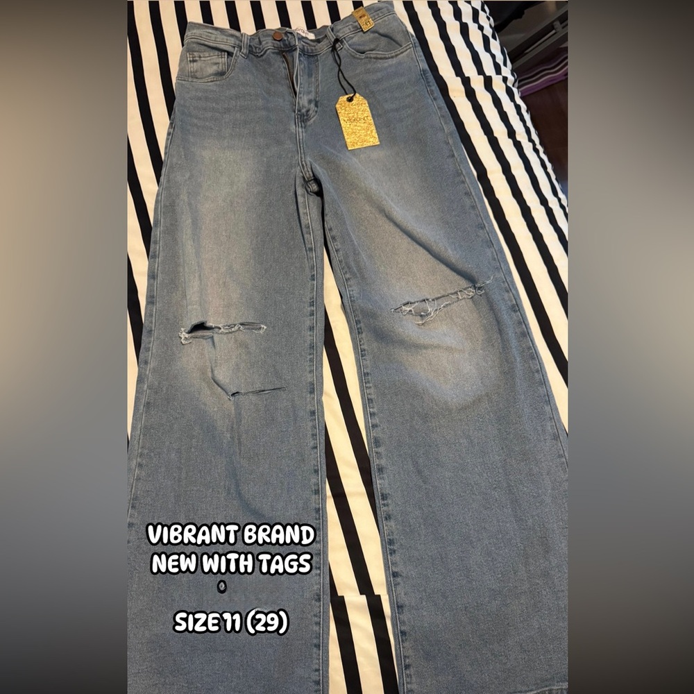 Vibrant Light Blue High-Rise Wide Leg Jeans with Knee Distress